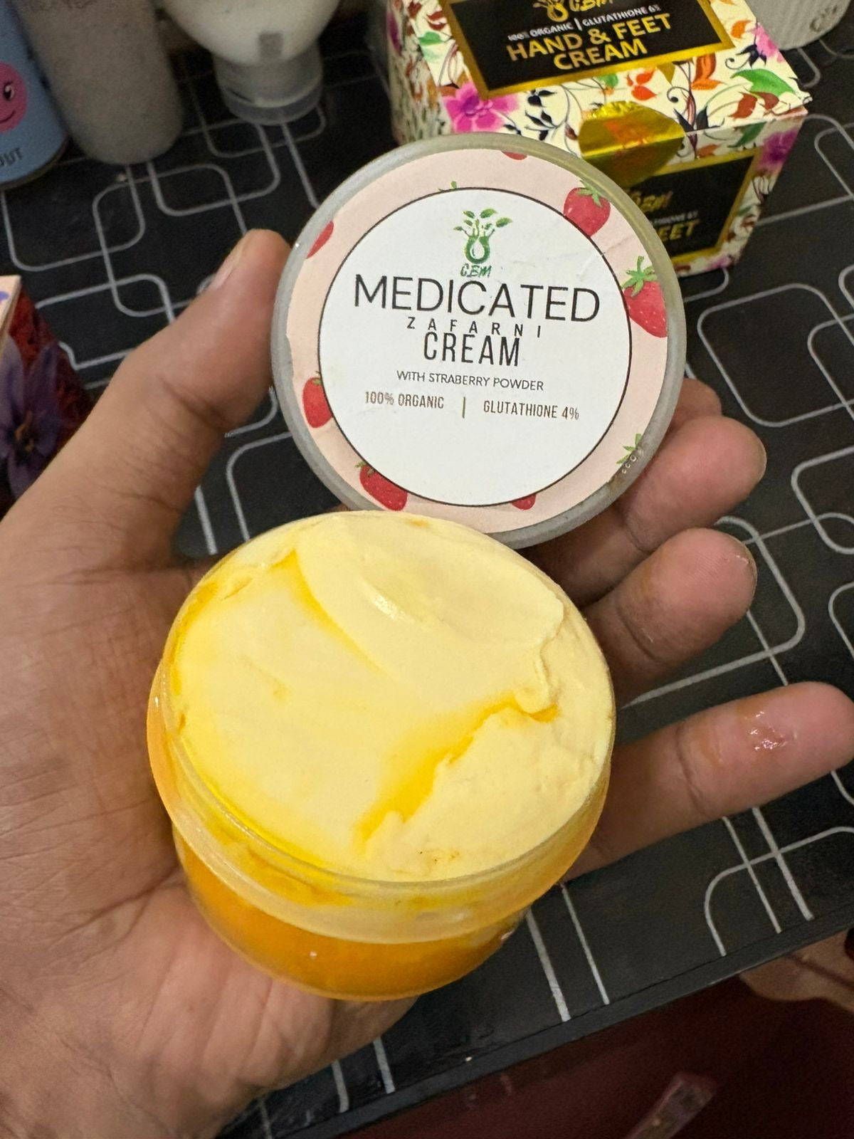 Zafrani Whiting Cream for face with Zafrani Whiting Serum